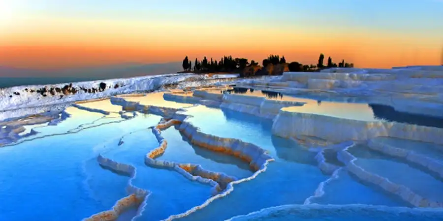 Kemer Pamukkale Day Trip: Explore the UNESCO Cotton Castle