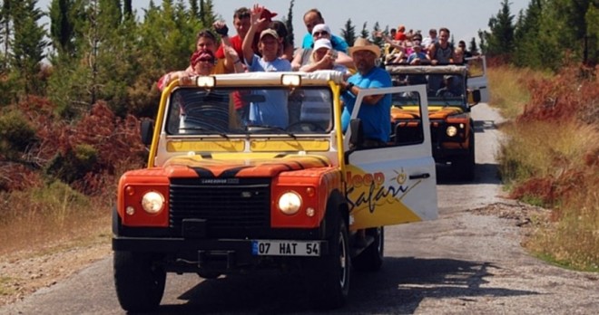 Side Jeep Safari: The Ultimate Off-Road Adventure for Nature Lovers